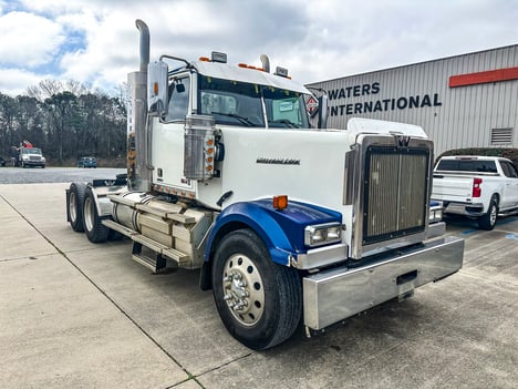 USED 2019 WESTERN STAR 4900 EX DAYCAB TRUCK #3678-1