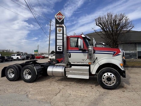 NEW 2026 INTERNATIONAL HX 520 DAYCAB TRUCK #3689-2