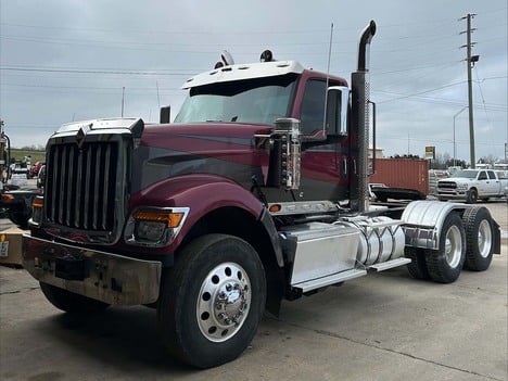 USED 2022 INTERNATIONAL HX 520 DAYCAB TRUCK #3702-2